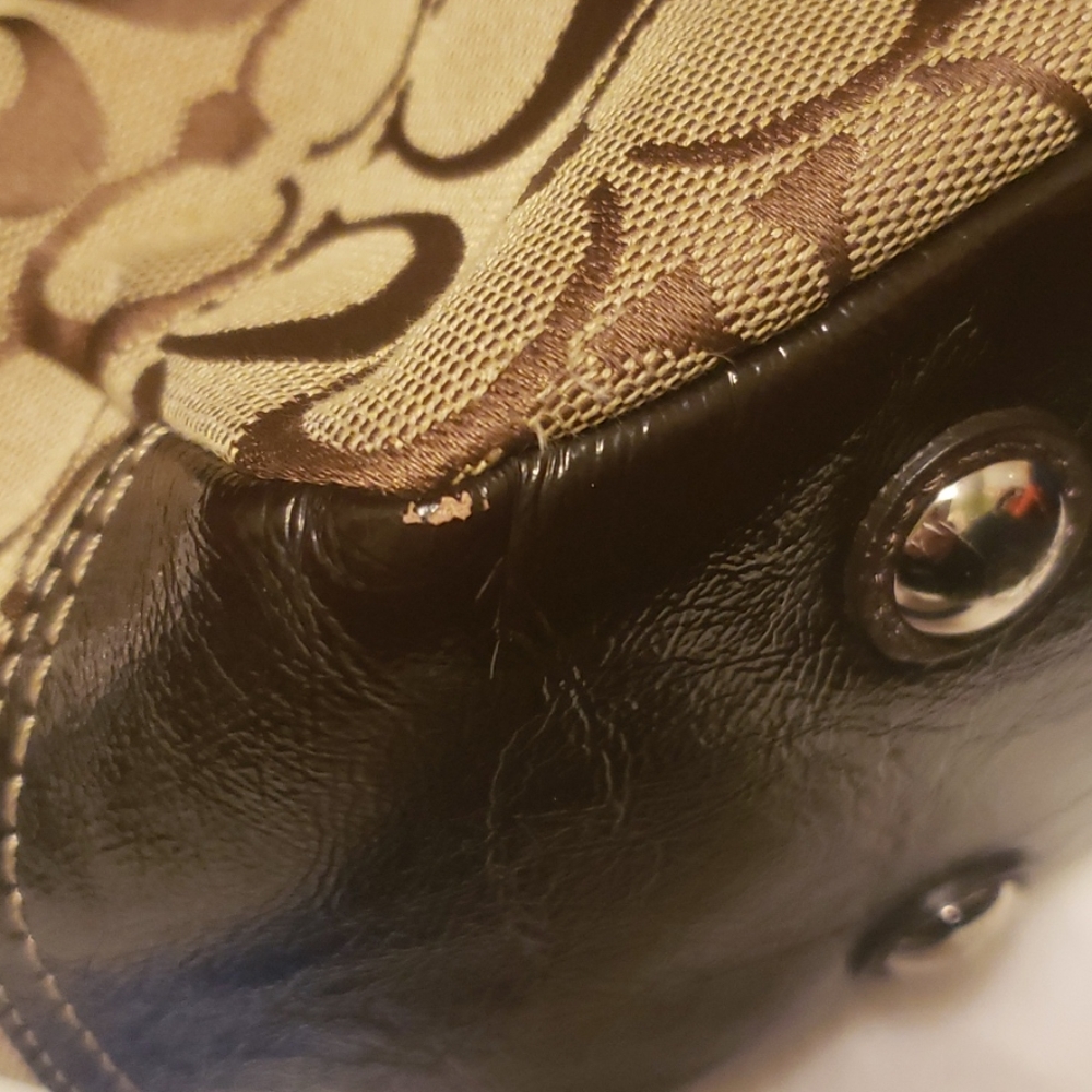 Purse - Picture 4 of 7